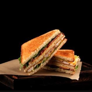 СЕНДВИЧ с беконом 280 гр.