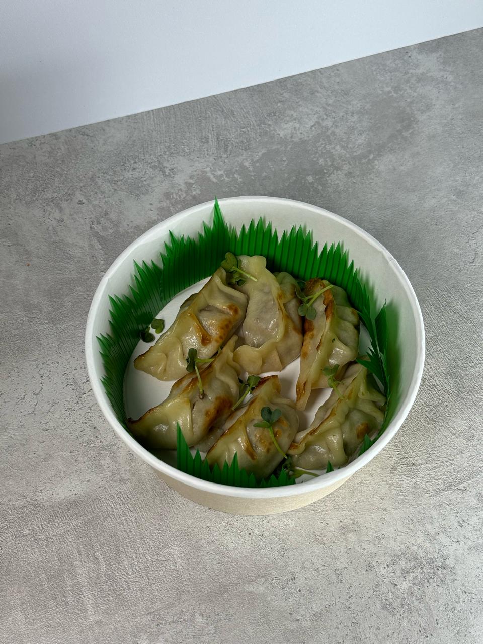 Гедза с цыплёнком Гедза с цыплёнком