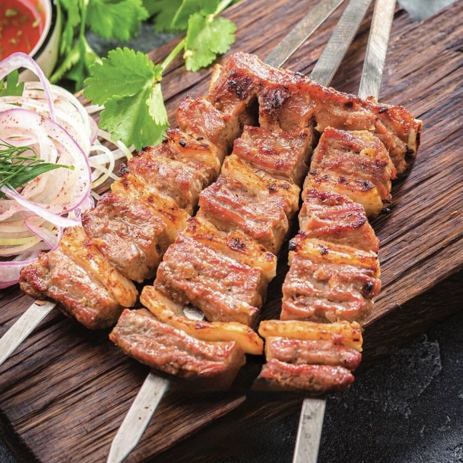 Шашлык из свинины 320 гр. Шашлык из свинины 320 гр.
