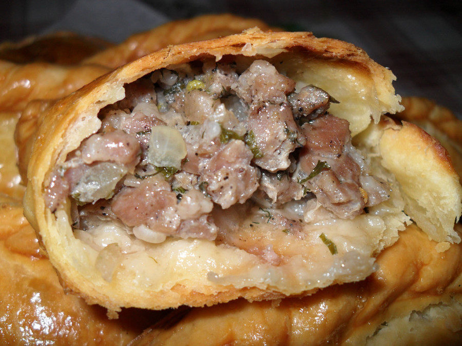 Самса рубленная (говядина кусочками) Самса рубленная (говядина кусочками)