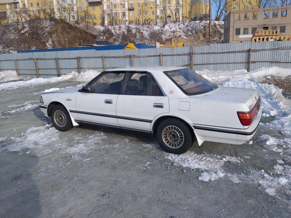 Toyota Crown 1990 Toyota Crown 1990