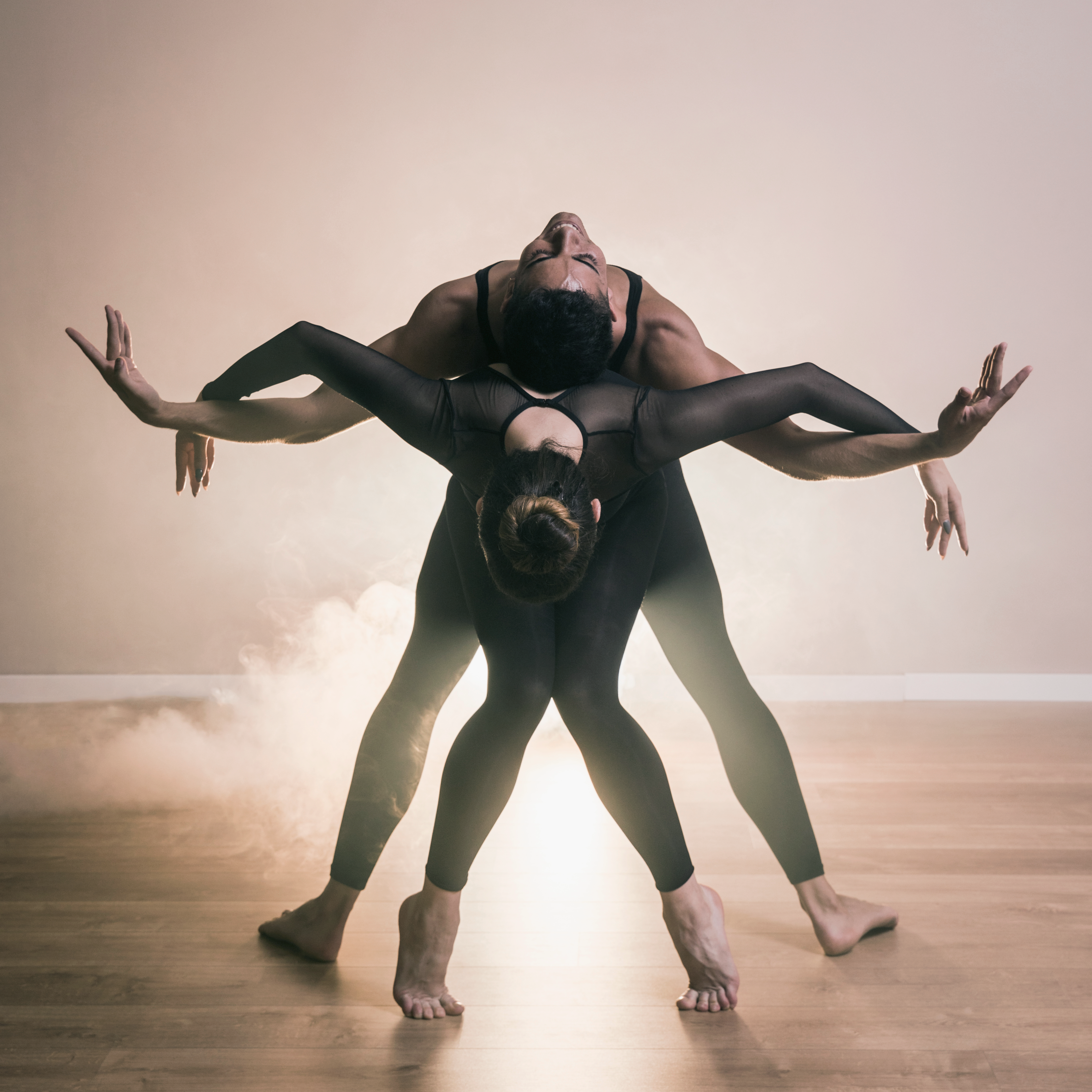 Танцевально-психологический тренинг. Танцевально-психологический тренинг.