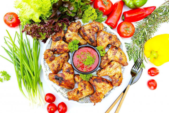 ШАШЛЫК ИЗ КУРИНЫХ КРЫЛЬЕВ