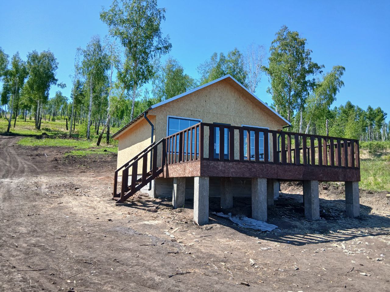 Продам Дом - 2линия Квартал белые россы 