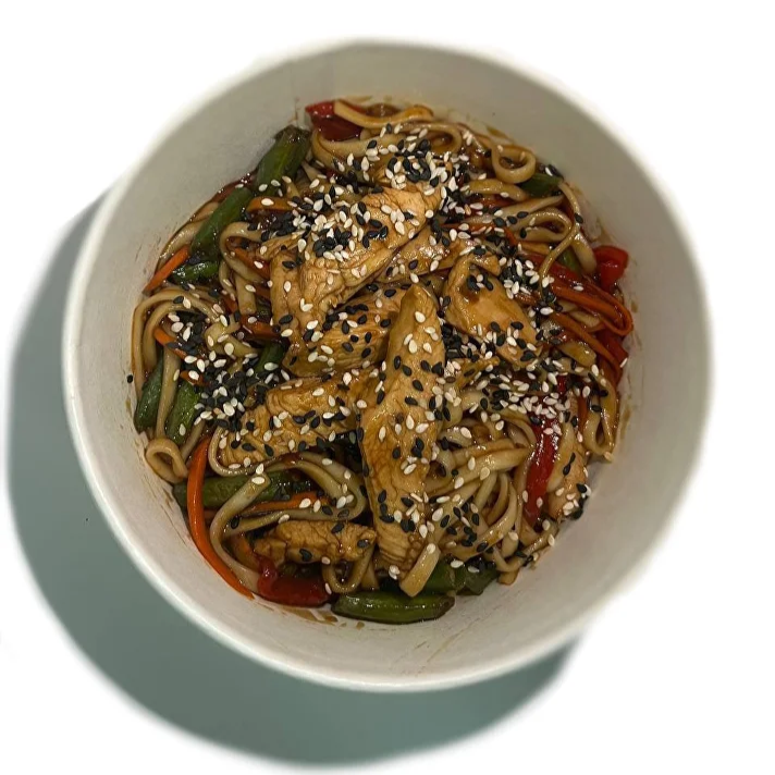 Удон с курицей в соусе «Сладкий Чили»