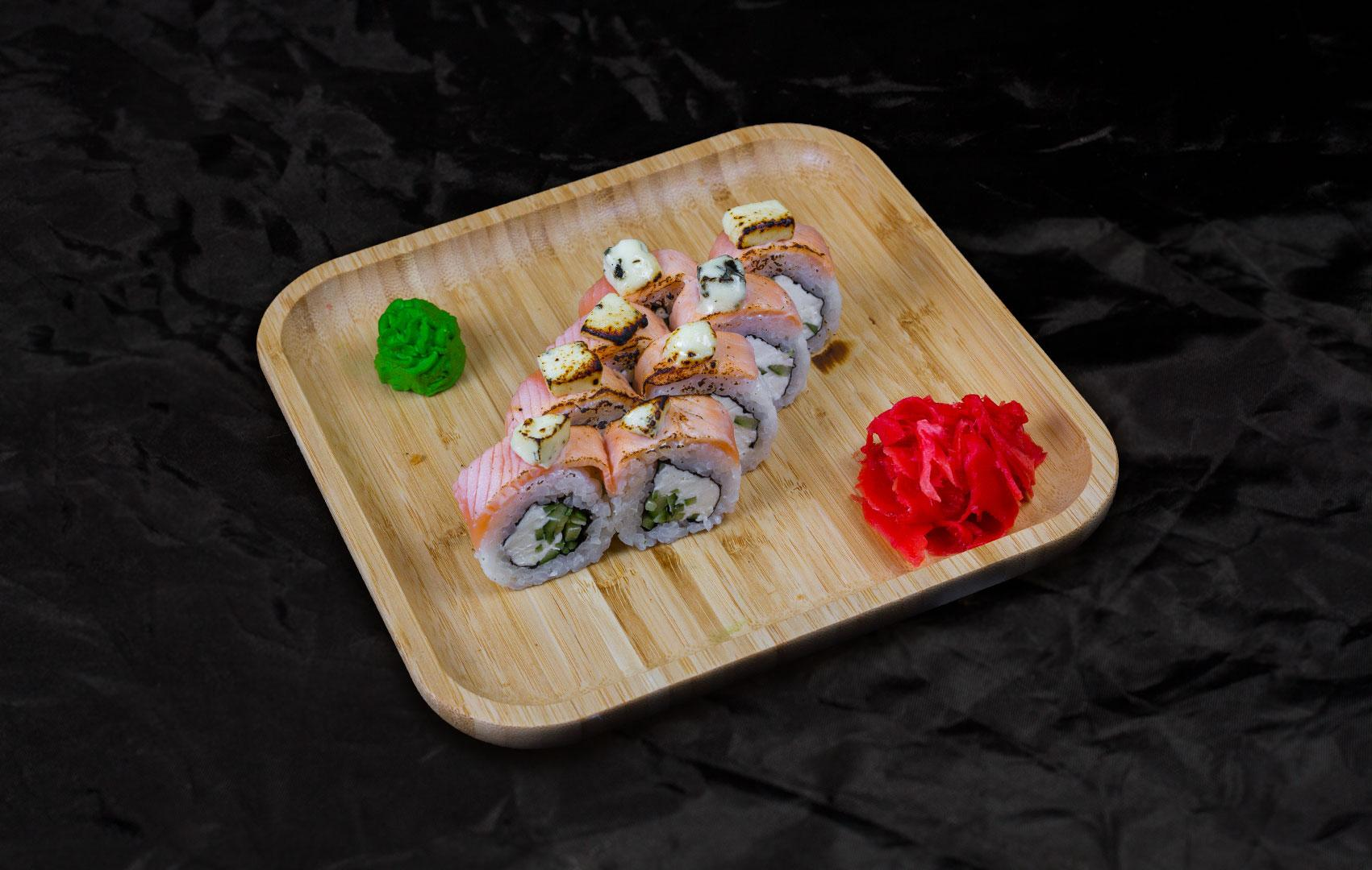 Филадельфия с лососем и горгонзолой Филадельфия с лососем и горгонзолой