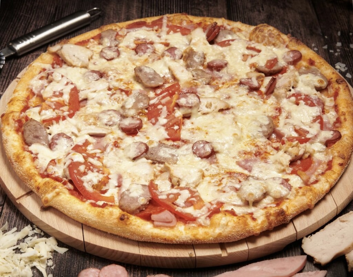 Мясное Ассорти D33 Пицца на тонком тесте762 г