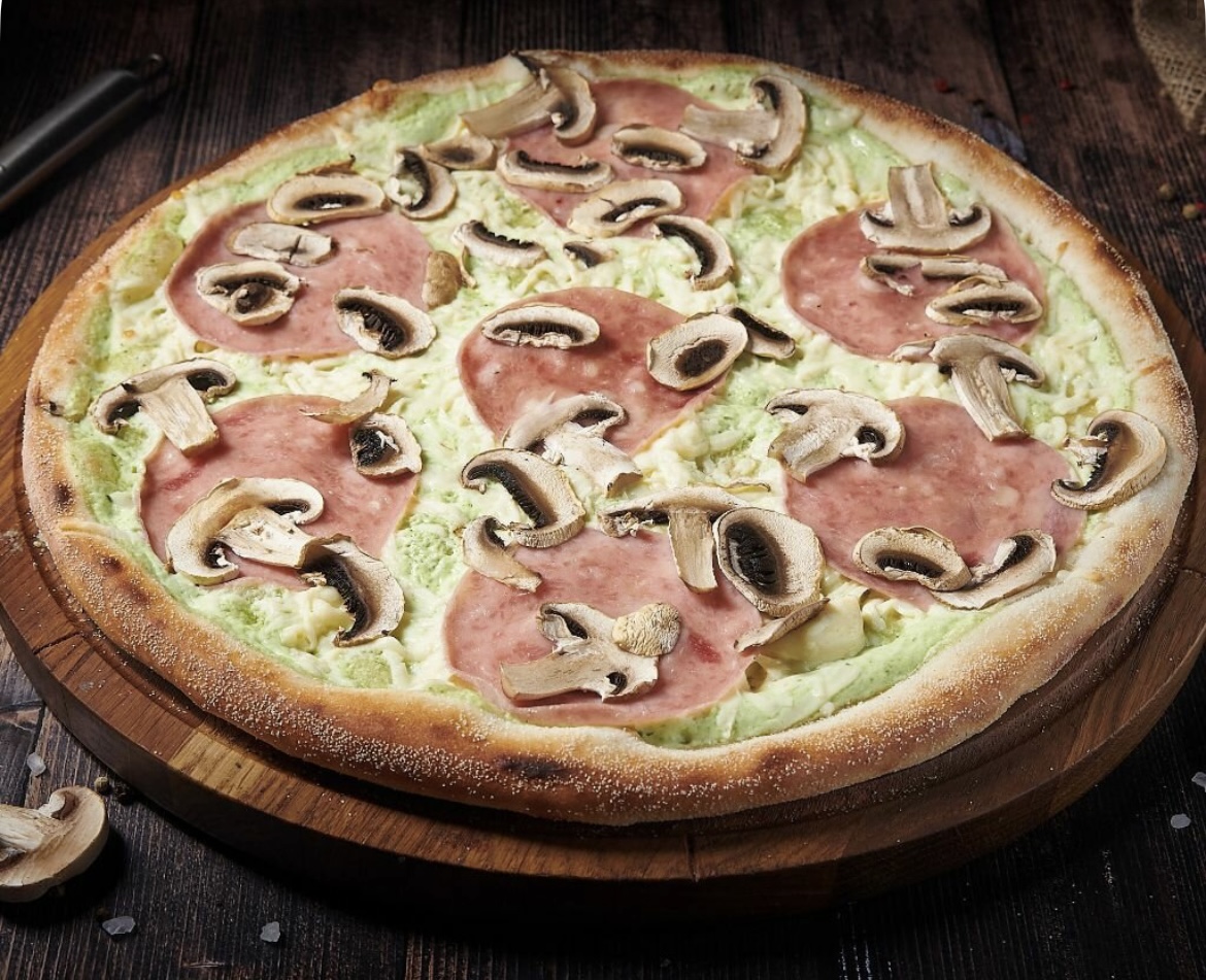 С ветчиной и грибами D33 Пицца на тонком тесте708 г