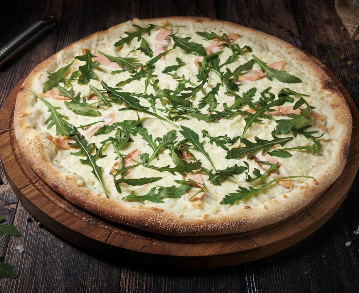 С форелью D33 Пицца на тонком тесте606 г