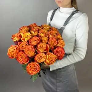 25 роз 60 см.