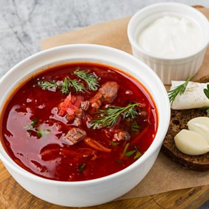 Борщ со свиной грудинкой