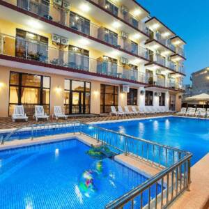 LEONSIA FAMILY HOTEL 3*