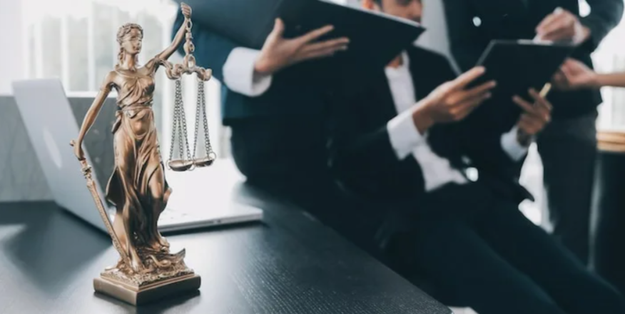 Омское юридическое бюро